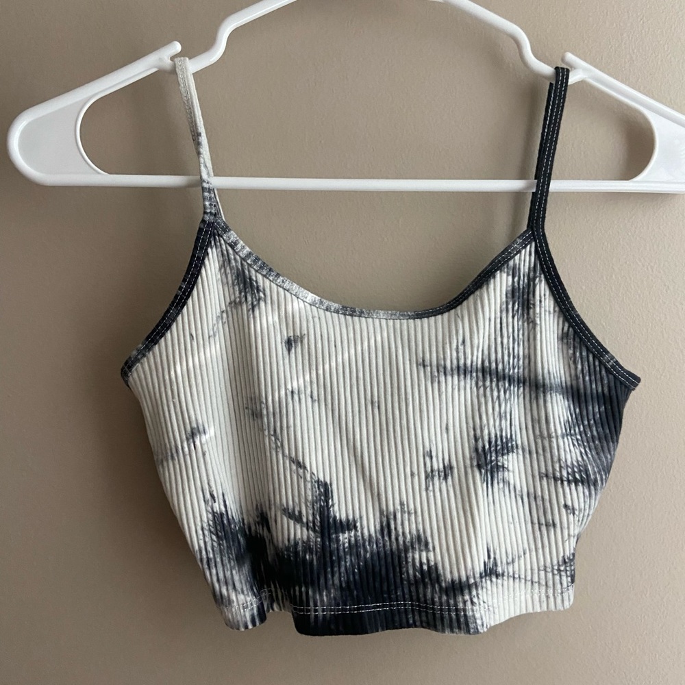 Forever 21 Tie dye Crop top